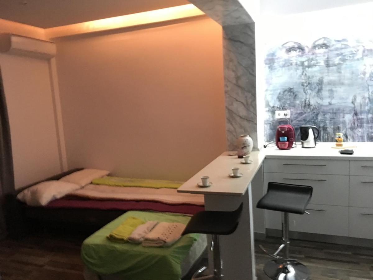 Apartment Center Piraeus Location Kastella Passalimani Port Ngoại thất bức ảnh