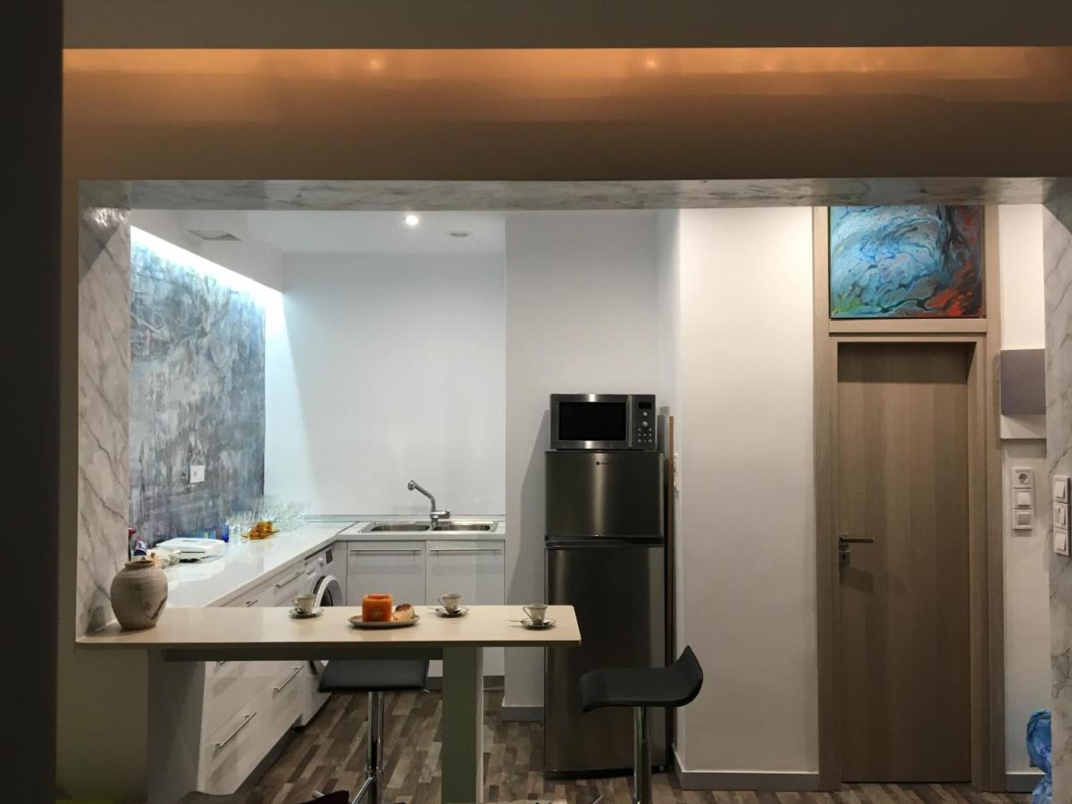 Apartment Center Piraeus Location Kastella Passalimani Port Ngoại thất bức ảnh