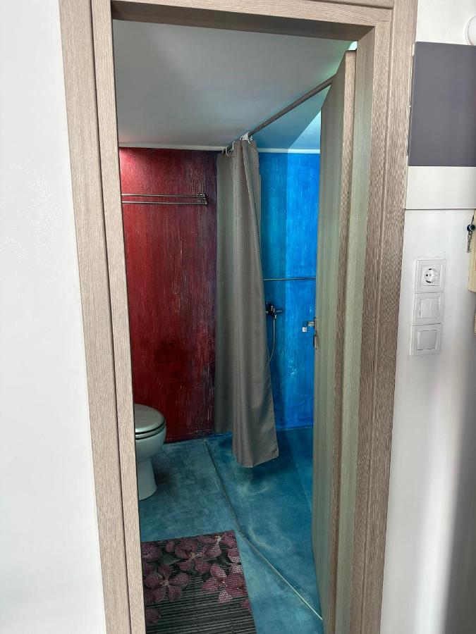 Apartment Center Piraeus Location Kastella Passalimani Port Ngoại thất bức ảnh