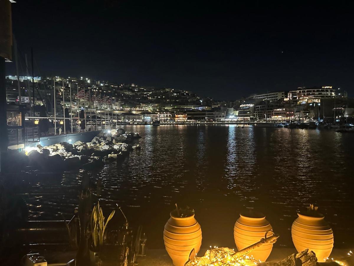 Apartment Center Piraeus Location Kastella Passalimani Port Ngoại thất bức ảnh
