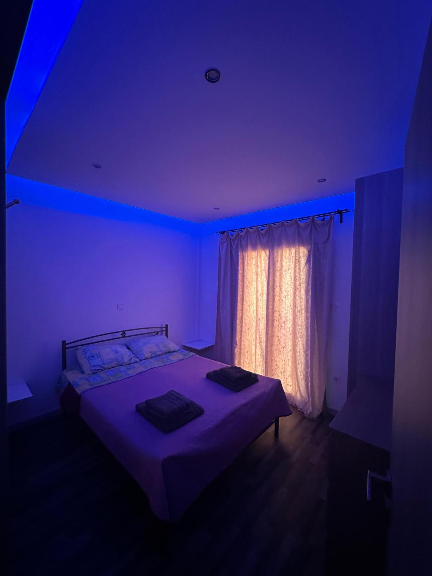 Apartment Center Piraeus Location Kastella Passalimani Port Ngoại thất bức ảnh